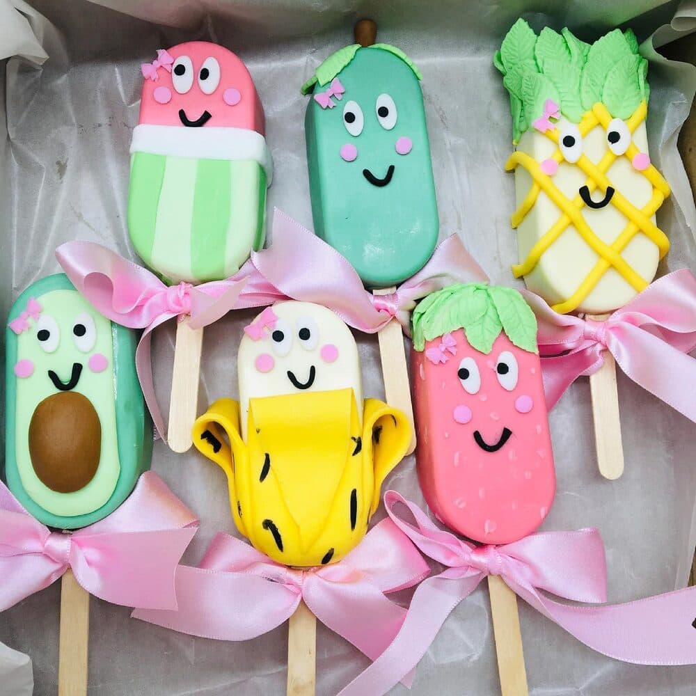 cakesicles by Renata Café & Pastries